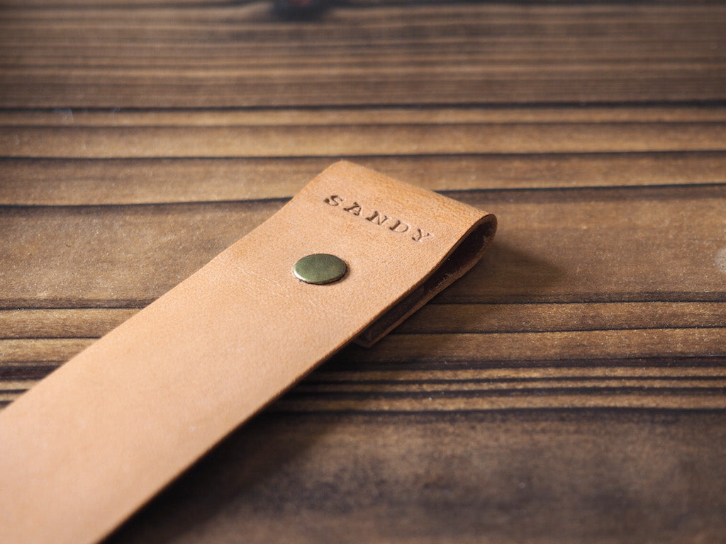 Personalized Leather Bookmark #Nude | Handmade Leather Goods | Customized gift | gifts for him | gifts for her | ES Corner