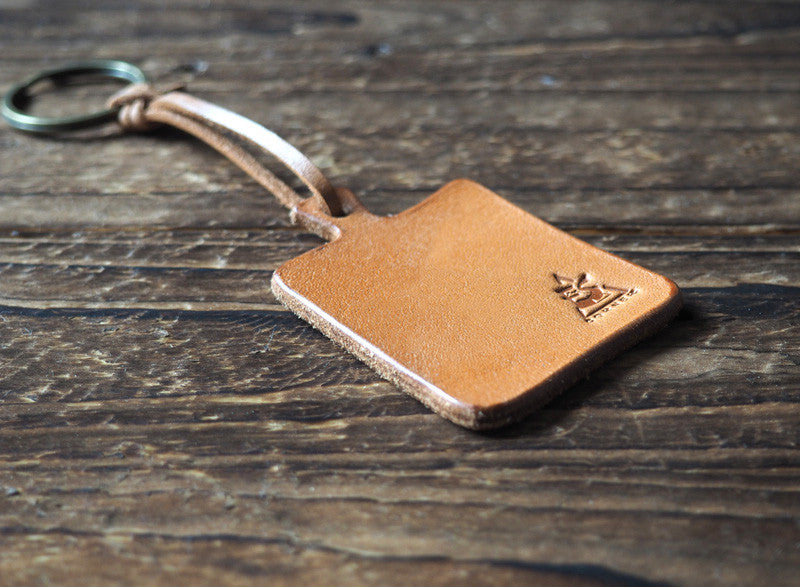 ES Corner Handmade Leather Cutting Board Keychain Natural Nude Square Shape