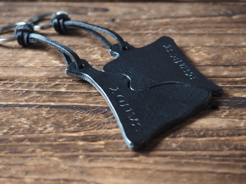 ES Corner Hand Cut Italian Veg tanned Leather Couple Keychain Love Accessories for both Men Women Black