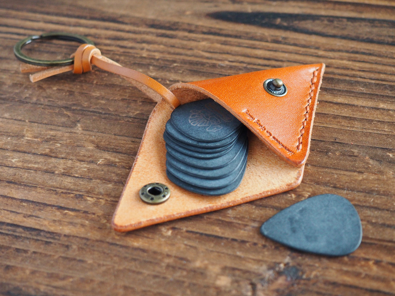 Personalized Leather Folded Guitar Pick Holder Keychain #Honey Brown | Handmade Leather Goods | Personalized Gifts | ES Corner