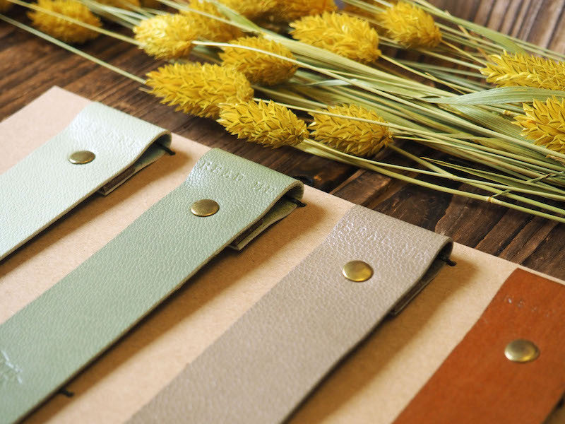Natural Plain Handmade Leather Bookmarks Gift Set Nature Simple Warm Colors Gift Set Gift for Him for Her | ES Corner