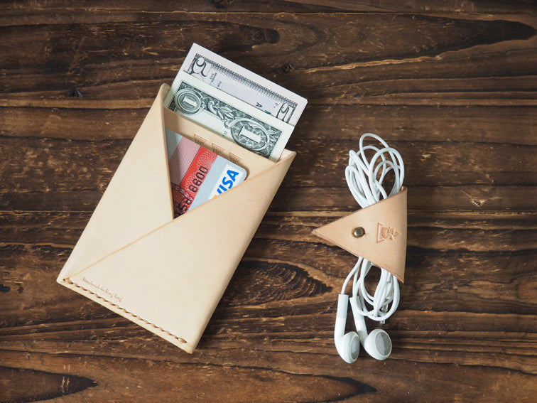 ES Corner Leather Cord Holder Cord Organizer Cord keeper Natural nude minimal slim card wallet