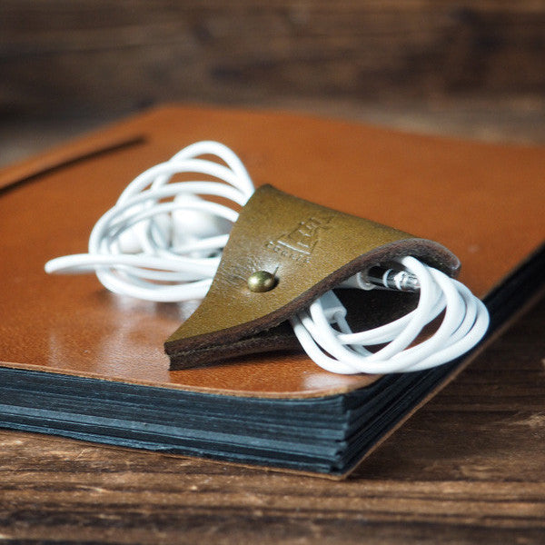 ES Corner Leather Cord Holder Cord Organizer Earphone Headphones Cord keeper Olive green color