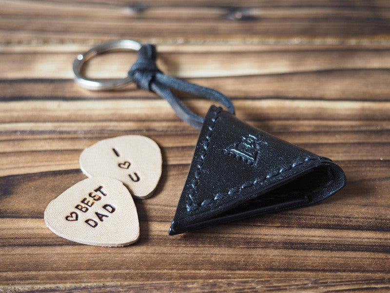 ES Corner Handmade Leather Guitar Pick Case Pick Holder Personalized with Leather Pick Black