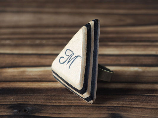 ES Corner Handmade Personalized Leather Initial Ring Monogram Accessories Triangle shape Minimal Style Black Natural Nude