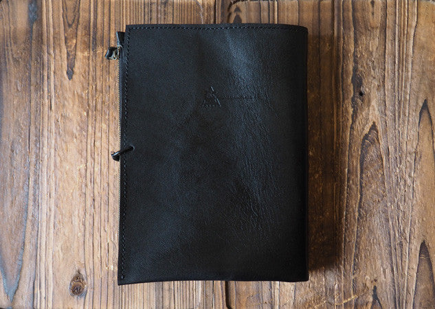 ES Corner Handmade Leather Sketchbook Case with Brush Case Pencil Case and Drawing Case Front Black color