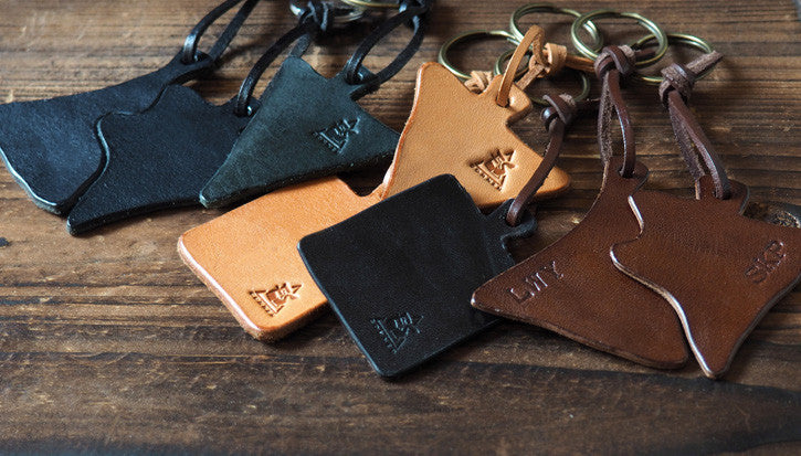 ES Corner Handmade Leather Keychain Minimal Simple and Clean design Natural Nude Black